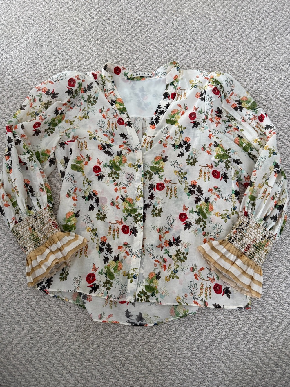 Alice + Olivia Ilan floral blouse Sunday Stroll